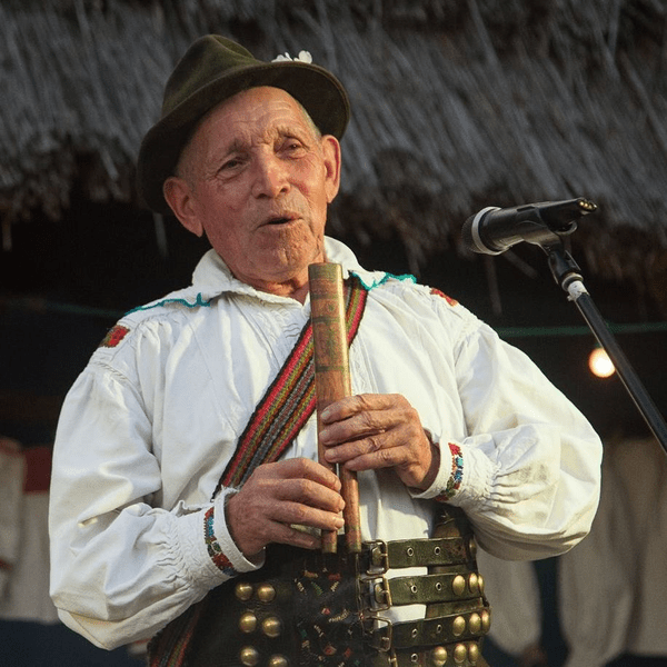 Interpretul Nicolae Piţiş, declarat Tezaur Uman Viu, a murit la vârsta de 83 de ani