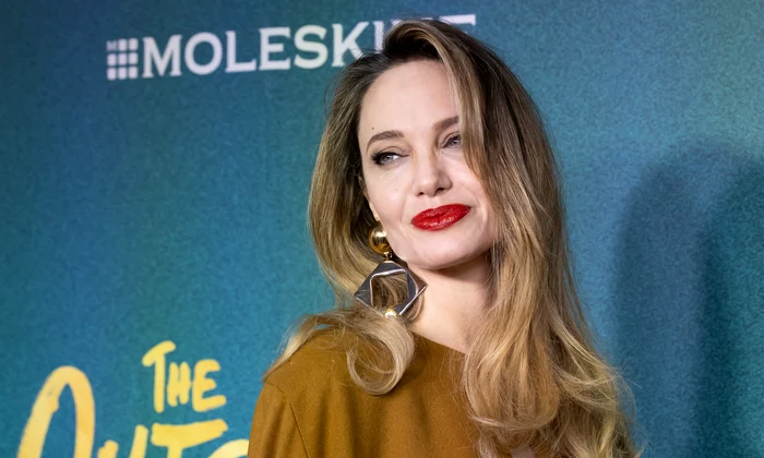 Angelina Jolie pe Boadway, Profimedia (6) jpg