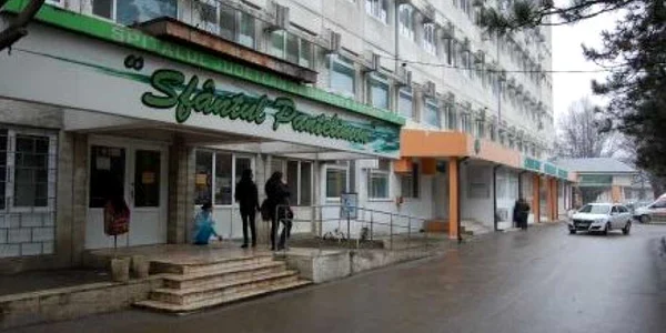 Bătrânul era internat la Secţia de Cardiologie a Spitalului Judeţean