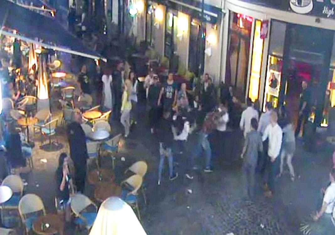 Camerele video din Centrul Vechi au surprins scena înjunghierii