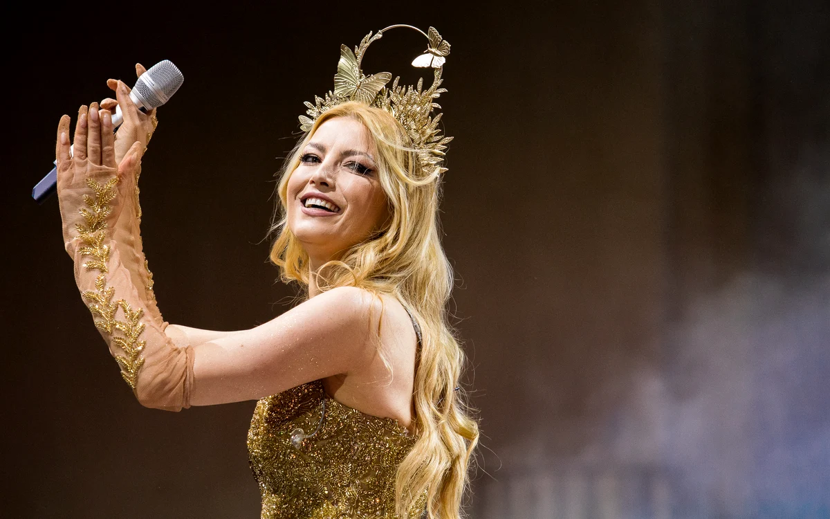 Elena Gheorghe, supărată pe Dumnezeu! Drama din viața artistei