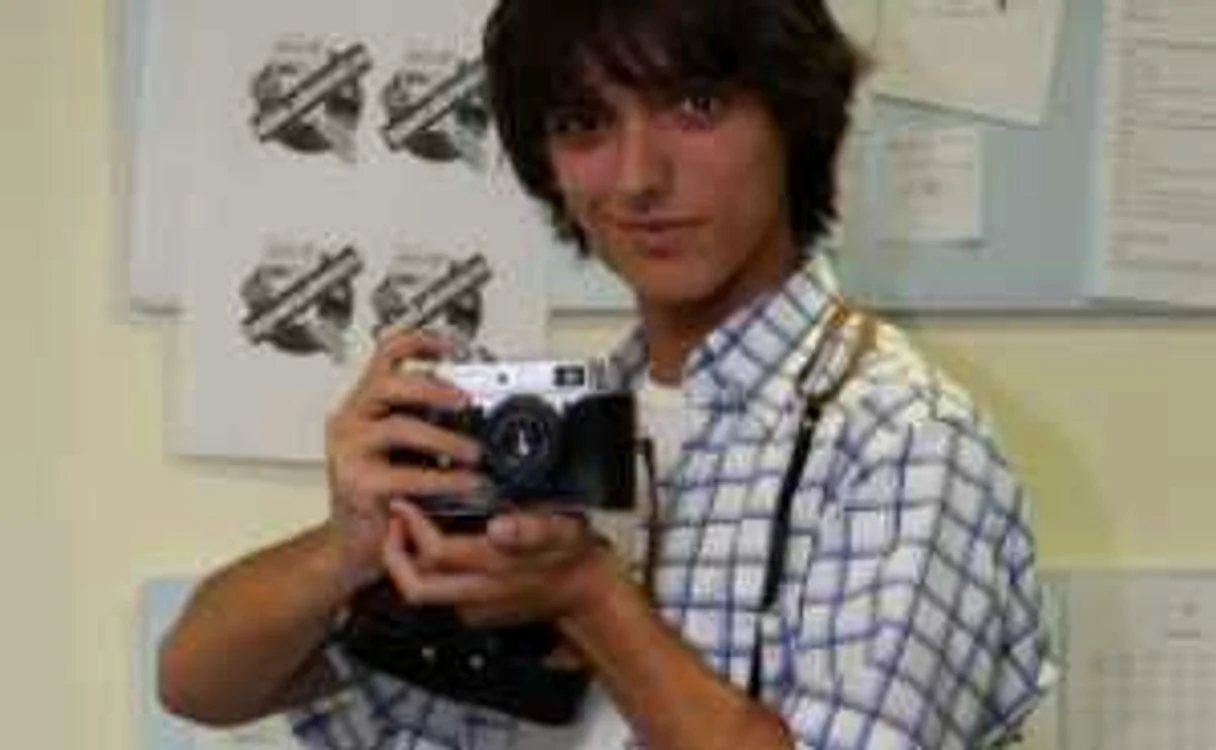 Braşov: PORTRET/ Roland Vezeteu adoră arta fotografică