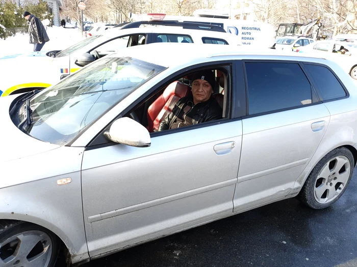 Șofer tras pe dreapta de polițiștii rutieri la Unirea