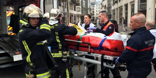 atac intr-o redactie din Paris FOTO AFP