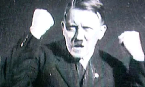 Liderul nazist a avut o cădere nervoasă înainte să se sinucidă jpeg