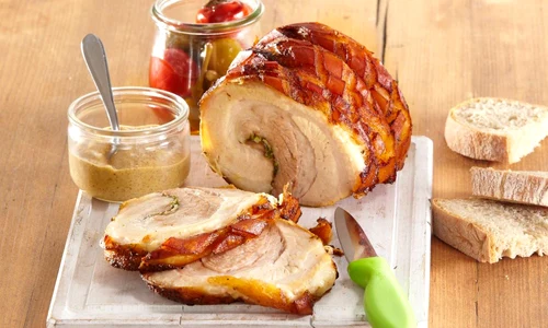 piept de porc cu mirodenii jpeg