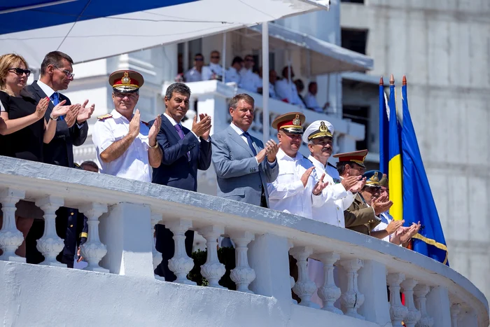 
    Klaus Iohannis a participat la festivitățile de Ziua MarineiFoto: Facebook  