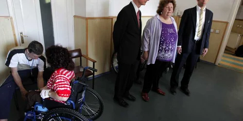 3 decembrie-Ziua Internaţională a persoanelor cu dizabilităţi