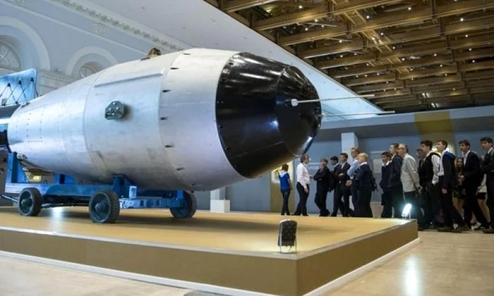 Replică a celei mai puternice bombe nucleare a tuturor timpurilor – expusă la Moscova jpeg