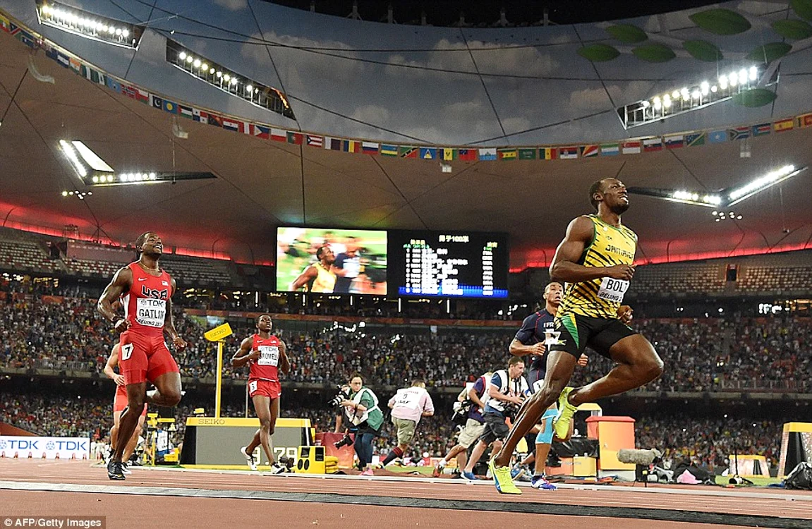 
    Usain Bolt şi-a învins încă o dată adversarii  