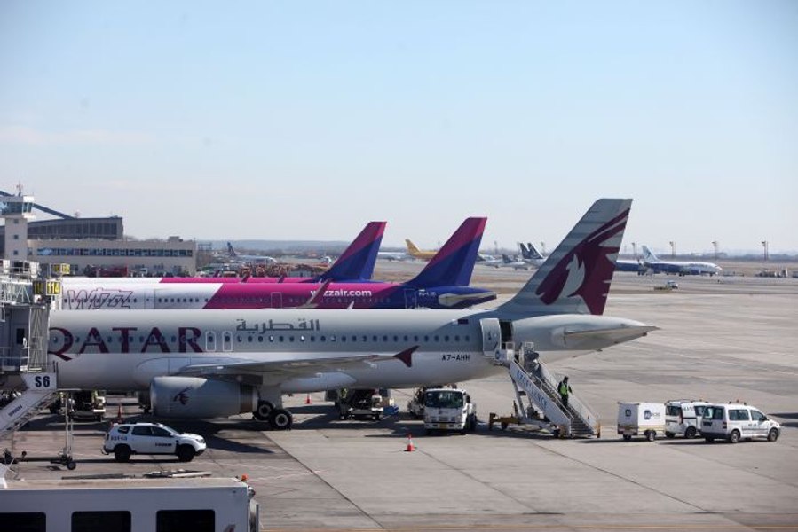 Mai multe companii aeriene vor opera pe aeroporturile Otopeni și Băneasa. Ce avantaje are acesta din urmă