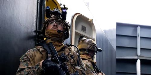 puscasi marini americani/FOTO:X