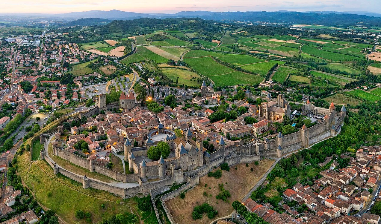 Carcassone (Franța) Sursa foto: Wikipedia