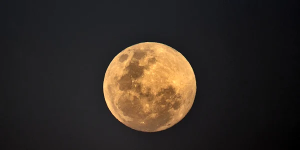 Luna in Sidney - Australia - iulie 2018 - luna sangerie FOTO Getty Images 