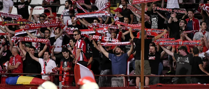 Suporterii lui Dinamo, printre cei mai războinici din România. Foto Sport Pictures