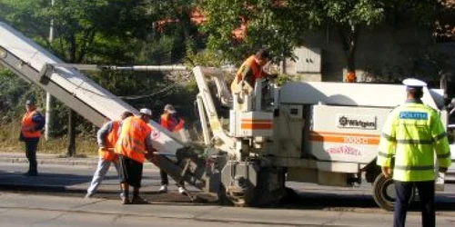 Reşiţa: Circulaţie îngreunată în centrul oraşului