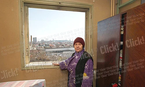 Apartamentul  bătrânei era ieri  răvăşit în urma  exploziei puternice () jpeg