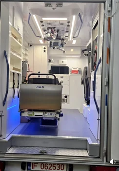 Ambulanțele noi de tip C2 au ajuns deja în mai multe zone din țară / Sursa foto: SJA Iasi