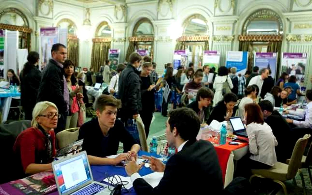 Universităţile ar putea fi penalizate dacă nu vor integra tinerii pe piaţa muncii/ Imagine Arhivă
