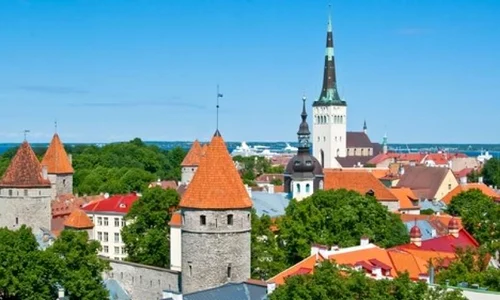 Estonia, cetatea de la Marea Baltică jpeg