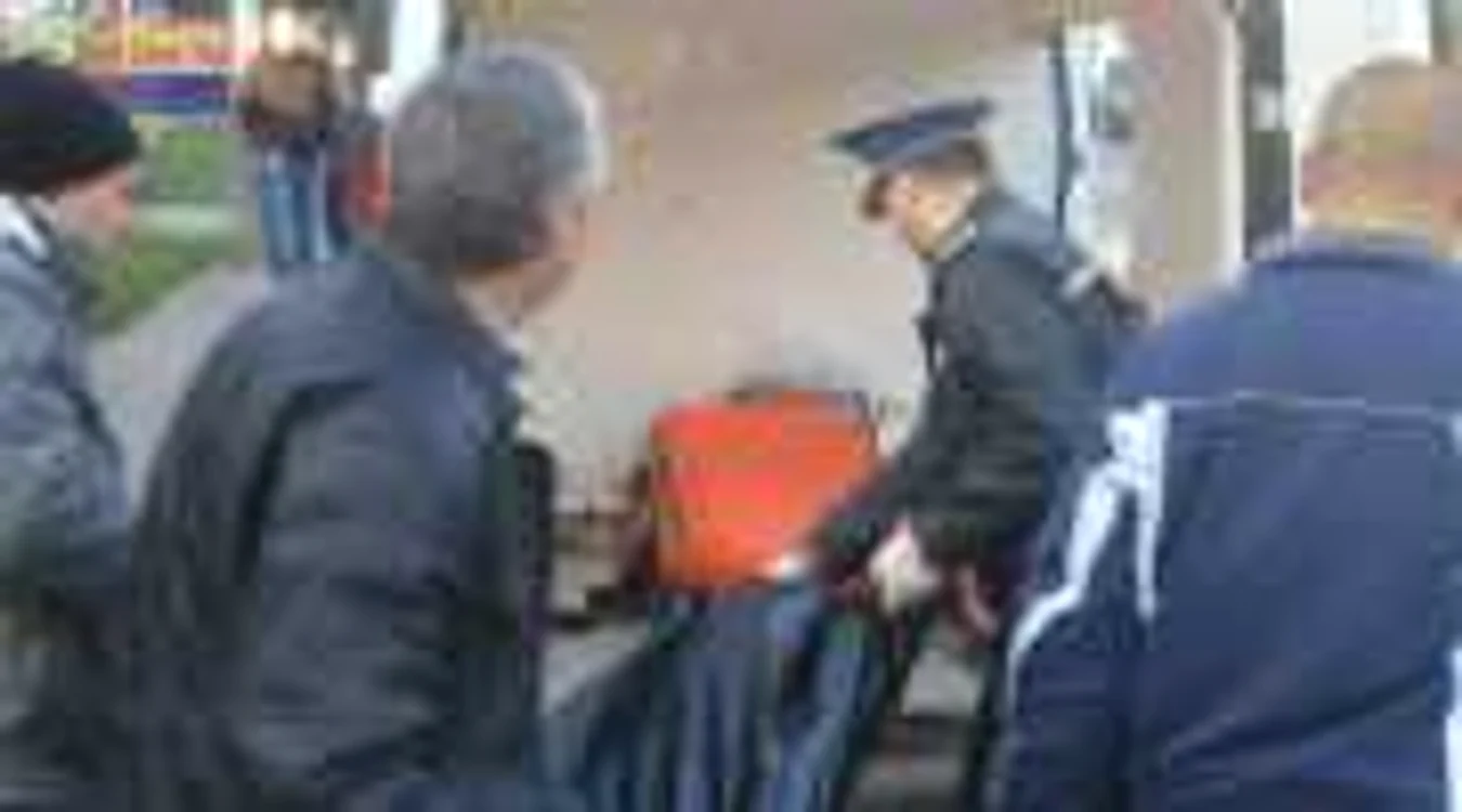 Cadavrul a fost transportat la morga pentru necropsie