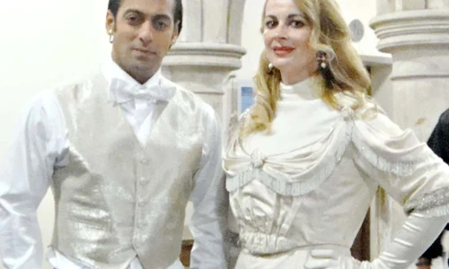 Iulia Vântur se află de două luni în India şi intenţionează să şi  prelungească şederea încă pe atât (FOTO: ARHIVA PERSONALĂ) jpeg