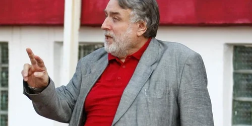 Adrian Păunescu