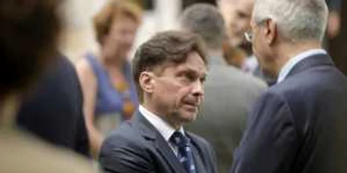 George Ivaşcu participa la receptia oferita de Ambasada Frantei cu ocazia sarbatoririi Zilei Nationale. FOTO Mediafax