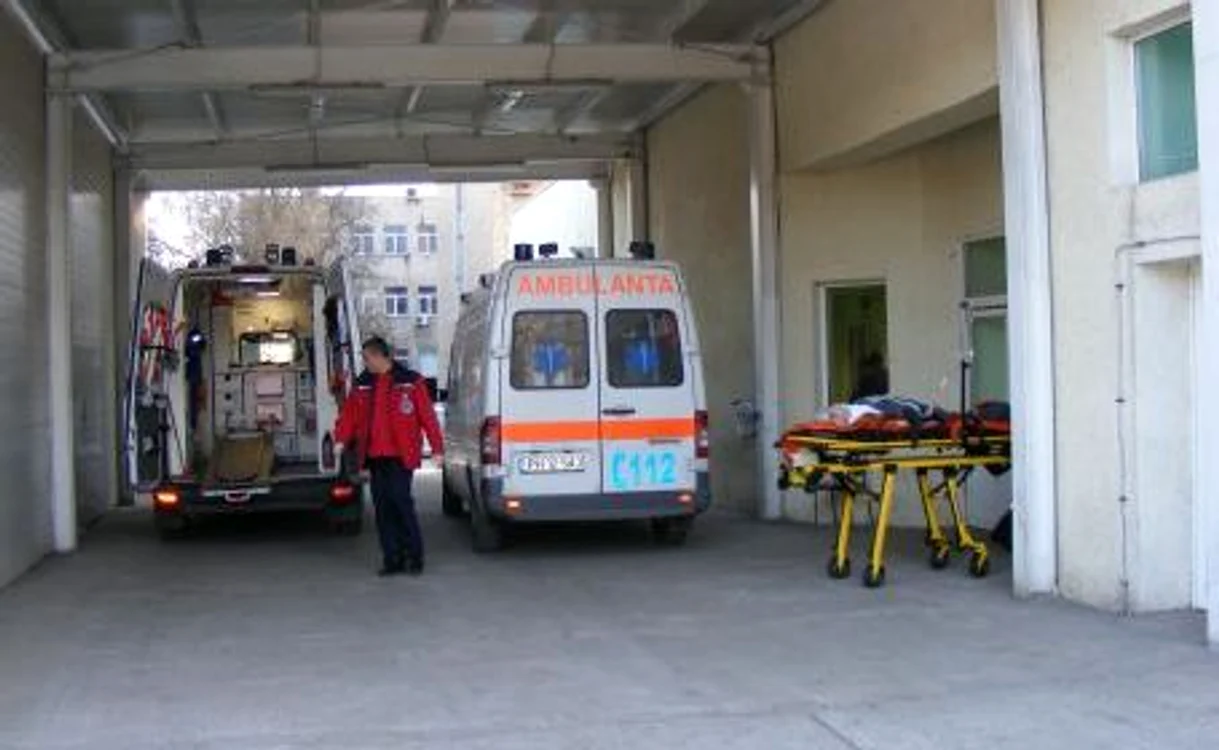 
    Poliţiştii continuă cercetările şi au deschis un dosar penal pentru ucidere din culpă.  