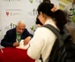 Abdulrazak Gurnah dand autografe la FILIT FOTO FILIT jpg