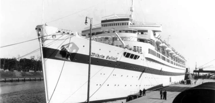 „Wilhelm
Gustloff, nava care a devenit mormânt pentru aproape 10.000 de suflete FOTO WIKIPEDIA