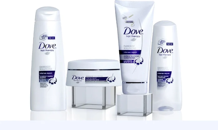 Gama Dove Intense Repair conţine şampon (16,9 lei), balsam (16,9 lei), balsam-tratament (22,5 lei) şi mască (22,5 lei)