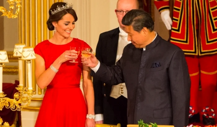 
    Stilul vestimentar al ducesei este foarte apreciat de specialiștii în materie de fashionFoto: Getty  