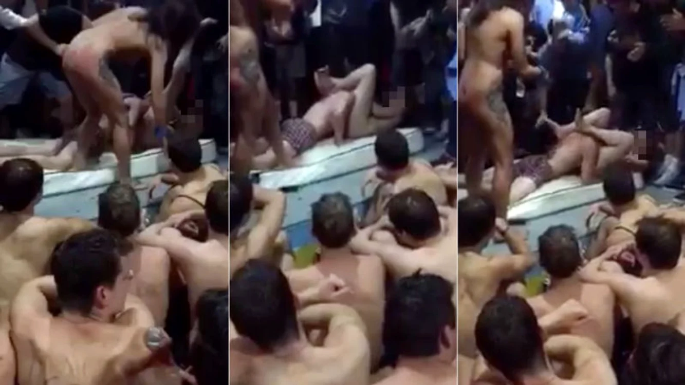 Un tânăr a fost forțat să îi facă sex oral unei femeiFoto: captură video