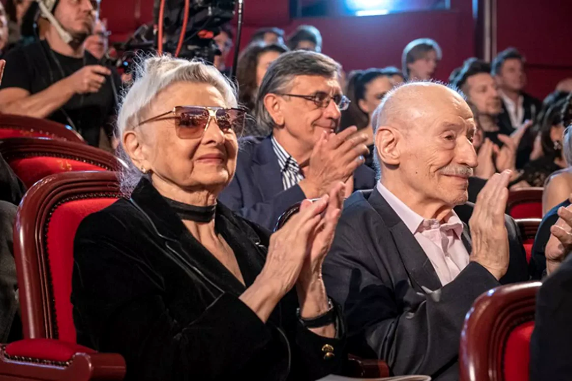 Victor Rebengiuc, alături de soţia sa, la Gala UNITER. FOTO: webp