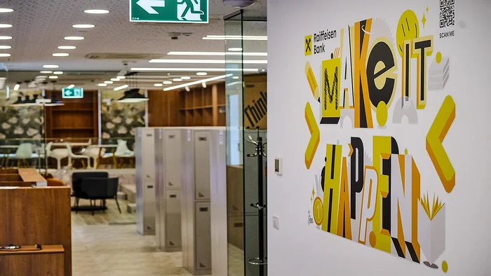 Raiffeisen Bank România contribuie la modernizarea spațiilor multifuncționale pentru studenții din Iași și din alte 7 centre universitare din țară