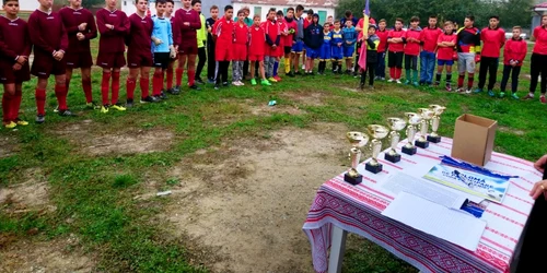 Turneu de fotbal pentru copii la Nămoloasa FOTO Pr Gheorghiţă Ioniţă