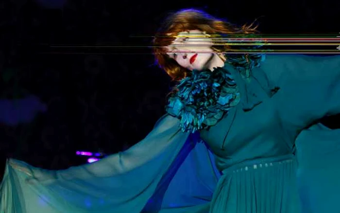 Florence Welch, într-o creaţie Gucci FOTO Getty Images/Guliver