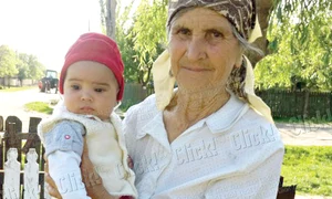 “Mamaie a văzut o acum  pentru prima oară pe Serena  Luce Maria”, spune mulatra jpeg