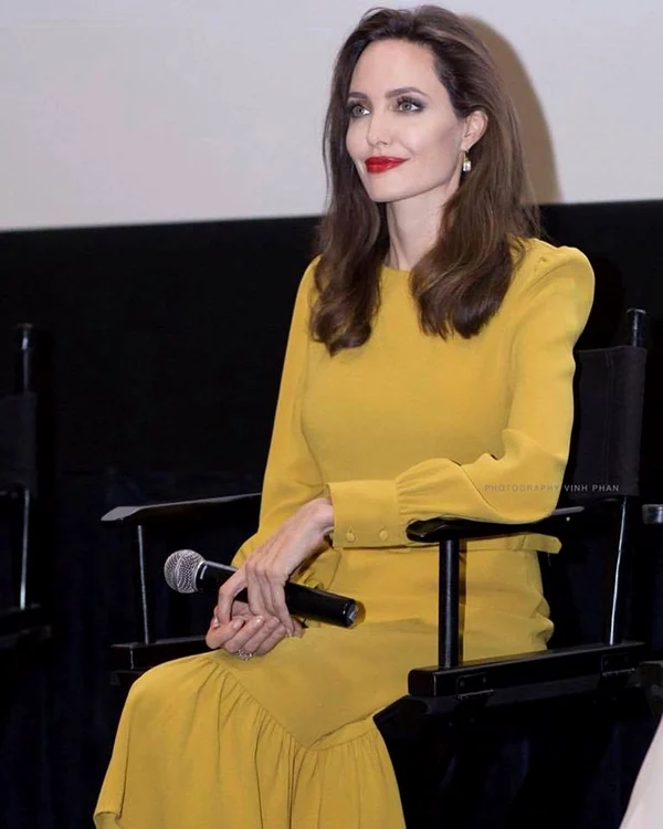 Angelina Jolie jpeg