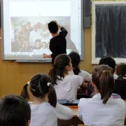 Profesorii sunt siguri că noul sistem de predare va atrage atenţia copiilor