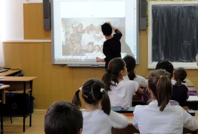 Profesorii sunt siguri că noul sistem de predare va atrage atenţia copiilor