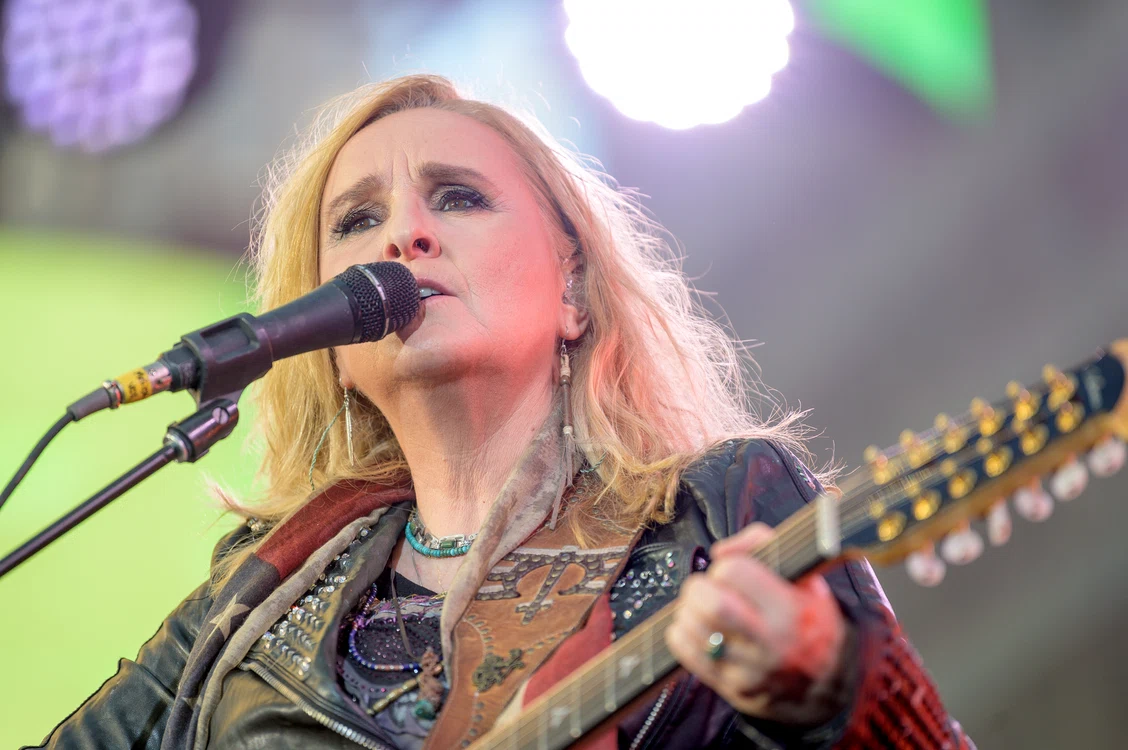 Melissa Etheridge spune că va încerca să se vindece prin muzică după pierderea fiului eifoto: Getty Images