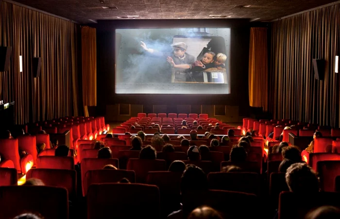 În Galaţi nu mai este funcţional niciu cinema. Foto: Arhivă