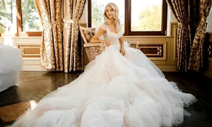 Andreea Bălan a purtat o rochie spectaculoasă în biserică jpeg