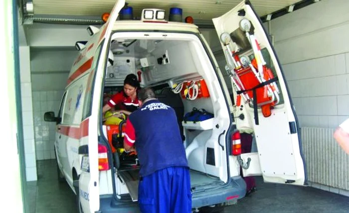 Adolescentul a fost transportat la spital