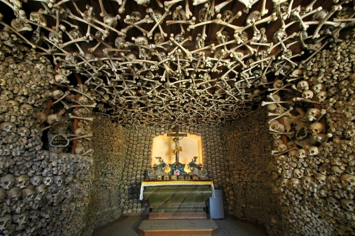 Capela Craniilor, Polonia FOTO mnn.com