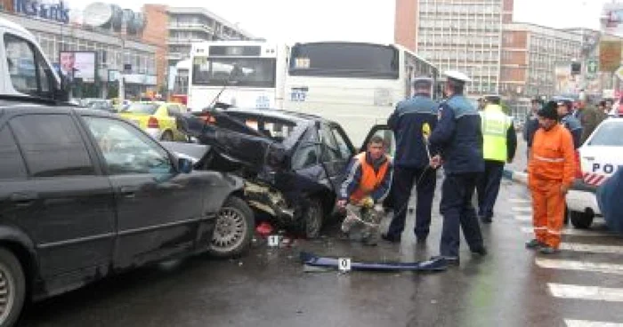 Craiova: Croitoraşul cel viteaz din Dolj, care a provocat un accident grav, nu se consideră vinovat