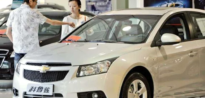 Livrările de vehicule pentru pasageri şi vehicule comerciale uşoare, au scăzut în ianuarie-februarie cu 3% faţă de intervalul similar din 2010