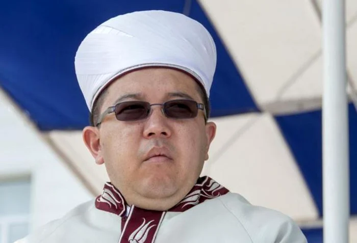 
    Muftiul cultului musulman din România, Murat Iusuf, susține edificarea moscheii de la București (foto: agerpres.ro)  